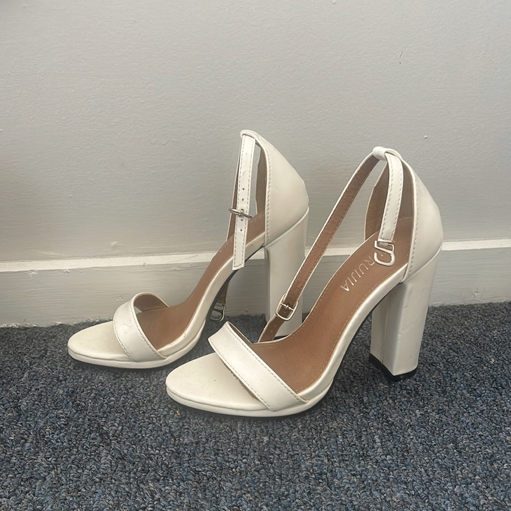 Liuruijia White Heel